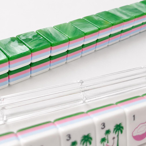 Juego de Mahjong Americano Personalizado de 160 Piezas con Diseño de Palmeras de Coco y Cóctel de Playa, Acrílico Plegable, Moderno y de Lujo para <span class=keywords><strong>Casa</strong></span> de Playa - Product Image 3