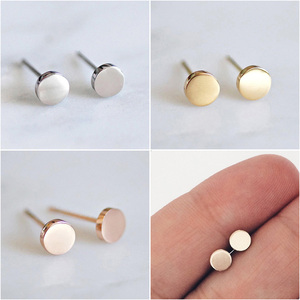 Chihang Tối Giản Tai Bạc Vàng Màu 4Mm Vuông Vòng Tam Giác Chữ Thập Hình Trái Tim Thép Không Gỉ <span class=keywords><strong>Stud</strong></span> Bông Tai - Product Image 4