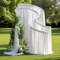 Élégant cadre de toile de fond en fer blanc moderne et durable en forme de S pour décorations de cérémonie de mariage et de fête d'anniversaire