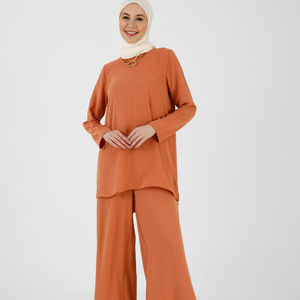 I <span class=keywords><strong>vestiti</strong></span> musulmani arabi del poliestere di nuovo disegno dell'oem hanno messo i <span class=keywords><strong>vestiti</strong></span> casuali delle donne del medio oriente turco all'ingrosso - Product Image 1