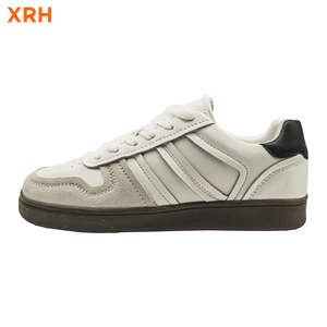 XRH 2024 Sneaker Personalizzate da Produttori con Suola in PVC, <span class=keywords><strong>Scarpe</strong></span> <span class=keywords><strong>Sportive</strong></span> Casual da Passeggio per Uomo e <span class=keywords><strong>Donna</strong></span>, Stile Running di Design alla Moda - Product Image 1