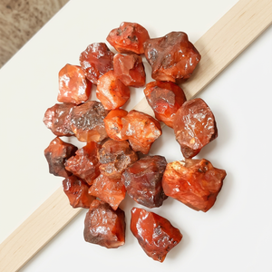 Meilleures ventes JILANI AGATE GEMS EXPORT Pierres brutes naturelles de cornaline rouge, artisanat en pierres semi-précieuses de Chine pour la décoration et l'amour - Product Image 3