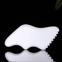Planche de massage Guasha en jade ODM/OEM, masseur corporel et facial portable avec composants métalliques, rouleau absorbant l'huile et peigne pour le soin des yeux
