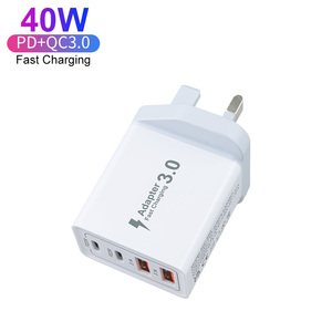 Enchufe del Reino Unido 4 puertos 40W 2A + 2C PD 20W Adaptador de corriente para la pared Cargador USB Tipo C para Apple <span class=keywords><strong>iPhone</strong></span> <span class=keywords><strong>14</strong></span> 15 16 <span class=keywords><strong>Pro</strong></span> - Product Image 4