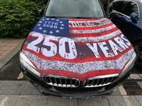 Couverture de capot en tissu personnalisé pour capot de voiture 4X5Ft pour les véhicules de célébration décorer pour les camionnettes coupé berline SUV