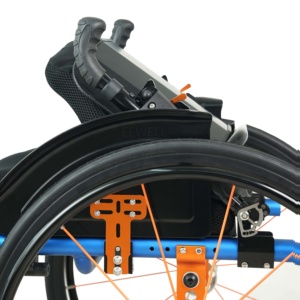 Nueva silla de ruedas deportiva plegable de moda, cómoda silla ultraligera de aleación de aluminio para adultos, rueda trasera de liberación rápida de 24 pulgadas - Product Image 1