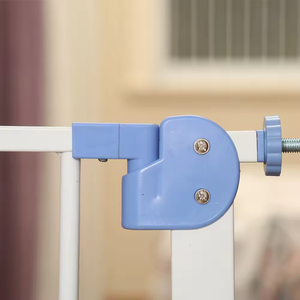 Rambarde d'<span class=keywords><strong>escalier</strong></span> transfrontalière rétractable en plastique pour bébé et animaux de compagnie avec ensemble de clôture de sécurité pour enfants de conception rétractable - Product Image 3