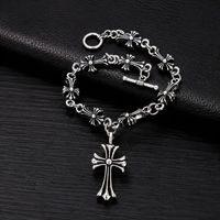 Bracelet unisexe rétro en alliage épais plaqué style punk vintage avec breloque croix et dés en métal pour hommes et femmes