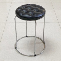 Tabouret empilable moderne pour restaurant, maison, traiteur, avec coussin épais et souple, base métallique robuste