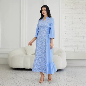 Nouvelle Robe Maxi Musulmane 2026 pour Femme, Modeste, en Jacquard Floral, Col en V, Manches Longues, Abaya, pour l'Aïd et les Mariages, en Polyester Respirant, Style Islamique - Product Image 1