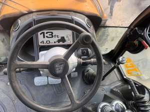 Chargeuse-pelleteuse d'occasion JCB 3CX modèle 2022 fabriquée au Royaume-Uni, excellent état, sur roues, avec moteur, à vendre - Product Image 4