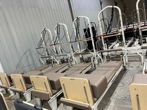 Custom High Quality <b>Pilates</b> <b>Equipment</b> Metal Aluminum Alloy <b>Pilates</b> Reformer With Tower for Gym - Product Image 4