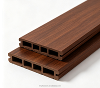 Planche de terrasse composite WPC co-extrudée antidérapante et imperméable pour projets de construction de villas et jardins