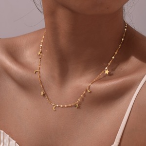 Atacado de Aço Inoxidável Star Moon Bonito Minimalista 18K Banhado A Ouro Mulheres Moda Jóias Personalizadas Charm Colares - Product Image 3