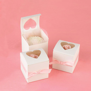 Caja <span class=keywords><strong>de</strong></span> papel <span class=keywords><strong>de</strong></span> embalaje vacía con <span class=keywords><strong>forma</strong></span> <span class=keywords><strong>de</strong></span> corazón, pequeña, personalizada, para regalo <span class=keywords><strong>de</strong></span> Chocolate, caramelo, Praline, con ventana transparente para invitación <span class=keywords><strong>de</strong></span> recuerdo <span class=keywords><strong>de</strong></span> boda - Product Image 2
