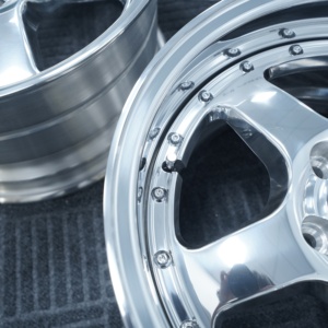 Cerchi in Lega Forgiati OEM Personalizzati a 3 Pezzi in Alluminio 6061 T6 Lucidati a Specchio, 5 Fori, Compatibili con BMW, Mercedes-Benz, Porsche - Product Image 3