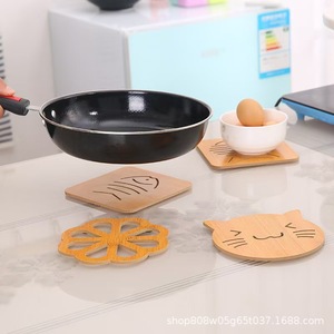 Salvamanteles de madera con forma irregular, diseño hueco de manzana, aislante del calor, para vajilla de cocina, soporte para tazas - Product Image 3