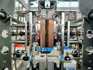 Machine de fabrication de sacs entièrement automatique multifonctionnelle avec <span class=keywords><strong>fermeture</strong></span> à glissière en plastique, scellage express sur 3 côtés, pour sachets Doypack autoportants, facile à utiliser - Product Image 6