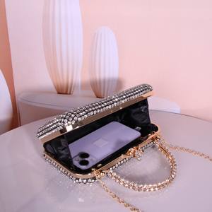 Bolso de Noche de Moda Transfronterizo para Mujer, Exclusivo Bolso de Metal Cuadrado con Adornos de Diamantes, Forro de Poliéster para Fiestas y Graduaciones, con Cadena - Product Image 6