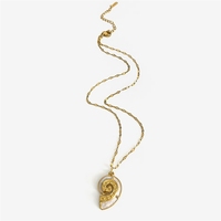 Collar con Colgante de Acero Inoxidable con Certificación CE, Estilo Oceánico, con Tortuga, Concha y Estrella de Mar, Bañado en Oro de 18K