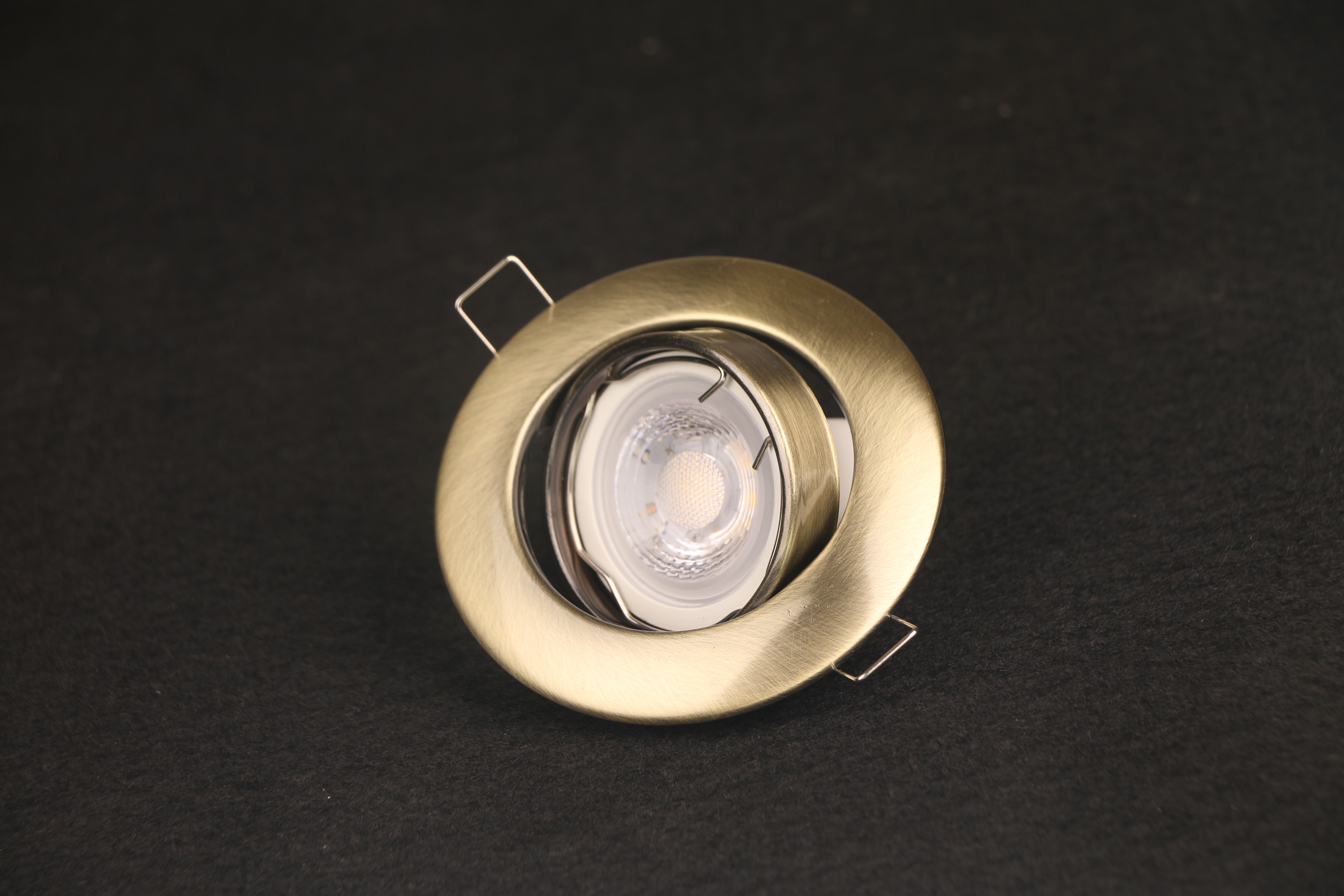 led mr16 spotlight bracket