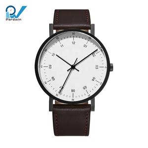 Montre de luxe avec motif de saphir, accessoire de mode, en verre de cristal - Product Image 5