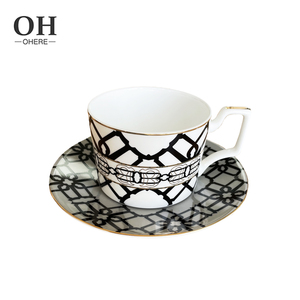 Shanxi Ouhe assiette en céramique de couleur noir et blanc classique Usine en gros assiette de présentation de mariage de luxe ensemble de vaisselle de banquet - Product Image 6
