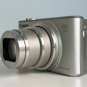 Appareil photo de voyage téléobjectif Canon Powershot SX740 HS 20,3 MP avec enregistrement 4K, 90 % neuf - Product Image 4