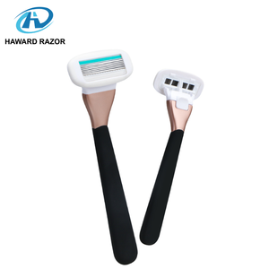 <span class=keywords><strong>Rasoir</strong></span> pour femmes à 6 lames courbes avec bande lubrifiante extra-large |   Poignée ergonomique en métal et silicone, personnalisation multicolore - Product Image 5