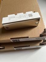 Nouveau module d'alimentation à thyristor IGBT d'origine SKM100GB12T4
