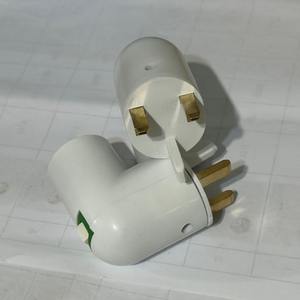 ขั้วหลอดไฟแบบอังกฤษ 13A E27 พร้อมสวิตช์ ฐานเกลียว 250V อุปกรณ์ให้แสงสว่างสำหรับส่งออกไปยังตะวันออกกลาง - Product Image 3