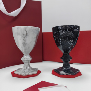 Verres à vin en cristal de luxe Harcourt 1841 – Verres à pied classiques en cristal de plomb faits à la main pour mariages et dîners raffinés - Product Image 4