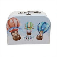 Personalisierte Logo-Kartonkoffer-Box Niedliche Papier-Spielzeugkiste mit Metallgriff und Verschluss für Babyparty-Geschenke Kinderkleidung