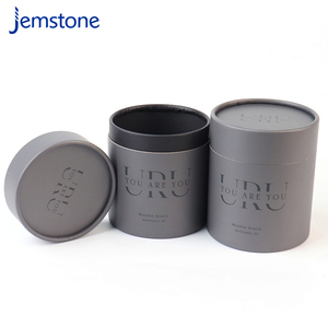 Envases de tubos de papel cilíndricos sostenibles para velas y cera de arena con aspecto y tacto natural - Product Image 1