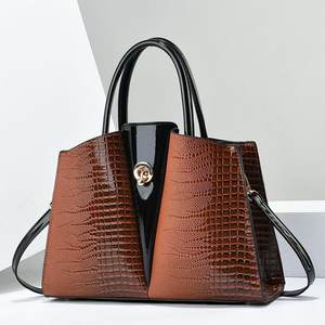 Bolso de Hombro Moderno de Gran Capacidad, Bolso Tote Premium para Llevar en la Mano, Nuevo Bolso Bandolera con Patrón de Cocodrilo para Mujer - Product Image 4