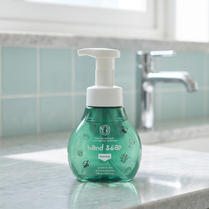 Jabón de Manos Silver Nano Step de Korea Miracle People Co., 300 ml, con Ingredientes Químicos, Hecho en Corea - Product Image 2