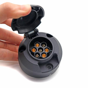 <span class=keywords><strong>Prise</strong></span> de <span class=keywords><strong>remorque</strong></span> 12v 7 broches ISO 1724 EU Standard pièces de connecteur de <span class=keywords><strong>remorque</strong></span> en plastique renforcé pour véhicule remorquage RV campeurs Vans - Product Image 1