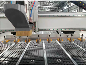 Factory Customized Supply ATC <strong>CNC</strong> Machine 1325 Vacuum with High Precision Auto <strong>Tool</strong> Changing 9kw air Cooled <strong>Spindle</strong> - Product Image 4