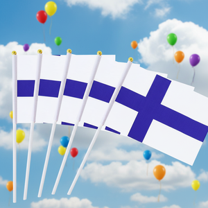 Drapeau finlandais 14*21cm, petit drapeau finlandais miniature à tenir à la main pour les fêtes, les défilés, les événements sportifs - Product Image 3