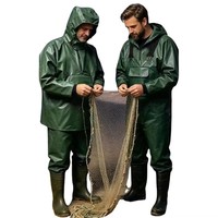 Robuste, Langlebige Outdoor-Arbeitskleidung Wasserdichte PVC-Regenjacke und Latzhose für Marine, Gewerbe und Fischerei Regenbekleidung