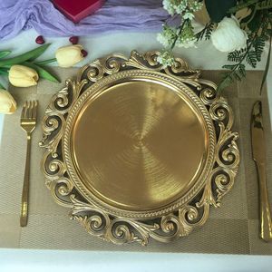 <span class=keywords><strong>Assiettes</strong></span> de présentation de luxe en plastique blanc <span class=keywords><strong>et</strong></span> or à bords ondulés irréguliers, rondes de 13 pouces, pour la décoration de table de mariage, fête, anniversaire, traiteur <span class=keywords><strong>et</strong></span> événements - Product Image 6