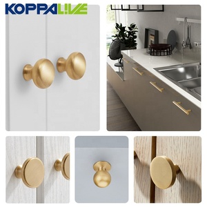 <span class=keywords><strong>Tiradores</strong></span> de puerta de armario de cocina de lujo cepillado redondo dorado, <span class=keywords><strong>tiradores</strong></span> de latón macizo para <span class=keywords><strong>armarios</strong></span> <span class=keywords><strong>y</strong></span> cajones - Product Image 3