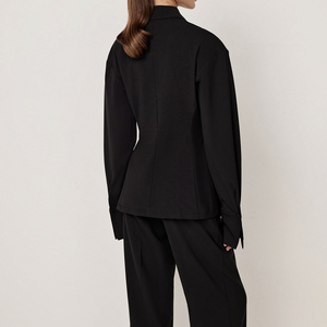 Nuovo arrivo 2025 giacca da <span class=keywords><strong>donna</strong></span> Slim Fit su misura nera clessidra Blazer e pantaloni 2 pezzi - Product Image 3