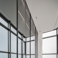 Le fabricant fournit du verre flotté transparent de haute qualité, 3 mm à 12 mm, pour les portes/fenêtres de bâtiments solaires industriels