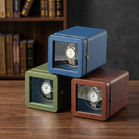 Mini remontoir de montre à fente unique |   LED Auto-Stop alimenté par USB en cuir PU |   Moteur silencieux multicolore OEM/ODM