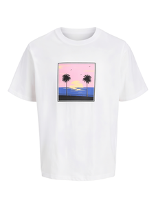 เสื้อยืดแขนสั้นสีขาวสำหรับผู้ชาย พิมพ์ลายพระอาทิตย์ตกดินรูปต้นปาล์ม ทรงปกติ คอกลม สไตล์ลำลอง - Product Image 1