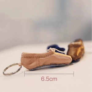 Hot Sale Gift Point <strong>Shoes</strong> Keychain Mini Wholesale Logo Ballet <strong>Shoes</strong> Keychain - Product Image 2