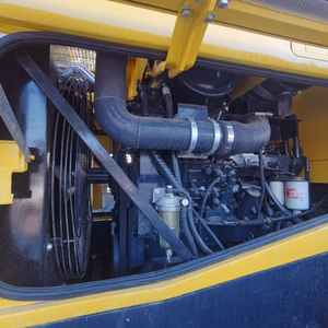 Chargeurs WA320-3 d'occasion du WA320-5 WA380 Japon de KOMATSU charge évaluée de 20 tonnes - Product Image 6