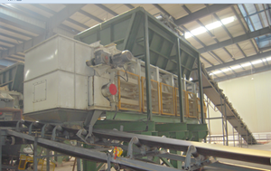 मिट्टी की ईंट और टाइल कच्चे माल के लिए मोटर और गियरबॉक्स के साथ एक श्रृंखला-प्लेट फीडर 70 टन/घंटे उत्पादन - Product Image 4