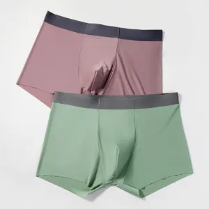 Vente en gros Boxers d'été de haute qualité avec logo personnalisé Nylon Spandex sans couture en soie glacée pour homme caleçons pour hommes sous-vêtements de coffre